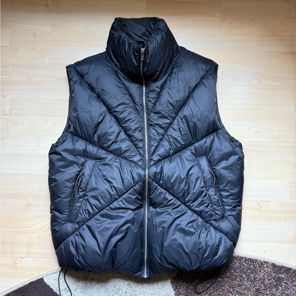 Vicinity Black Puffer Vest